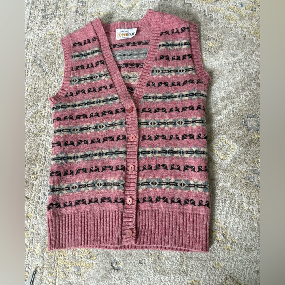 Vintage Eccobay Made in USA Pink Fair Isle Vest - Picture 6 of 9